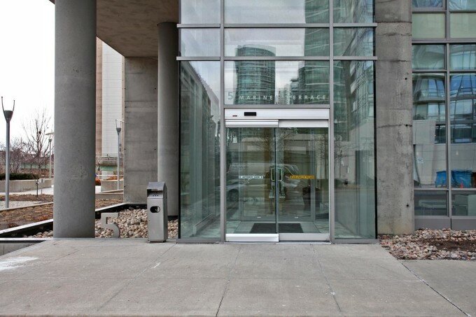 5 Mariner Terrace 3608 Toronto-large-027-Building Entryway-1500x1000-72dpi